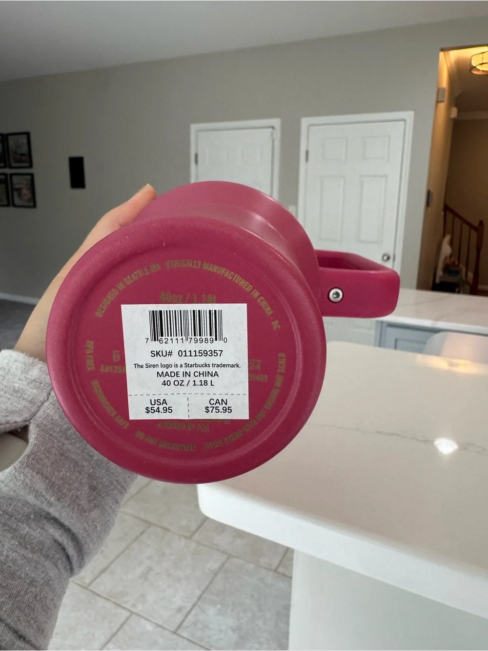 Stanley x Starbucks Berry Pink Quencher - Picture 2 of 3